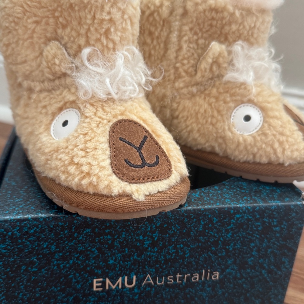 EMU Australia Llama Walker Toddler Boots 12-18mo
